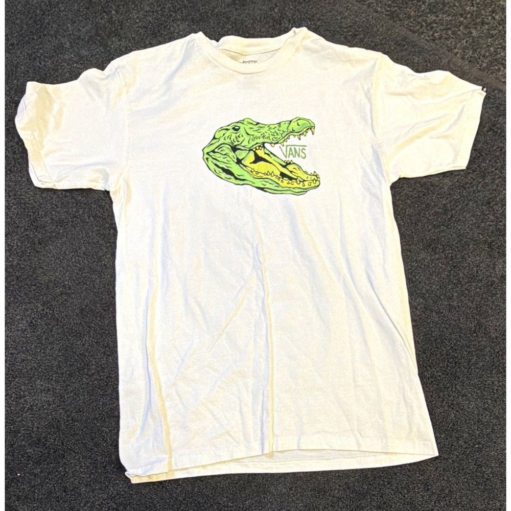VANS Classic Fit Men’s M White Crew Neck Short Sleeve Crocodile Logo T-Shirt
